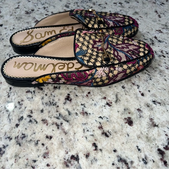 Sam Edelman Linnie Floral Embroidered Horsebit Slip On Loafers Size 7 - Picture 3 of 9